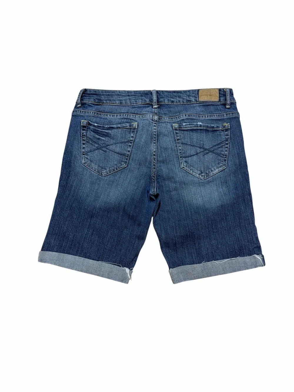 Aeropostale Bermuda Jean Shorts Womens 6 Low Rise Denim Cuffed Distressed Casual
